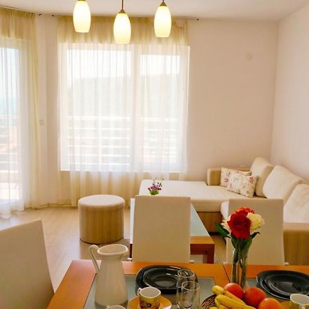 Apartment Marina Residence - Апартамент Марина Резидънс Kavarna Exterior foto