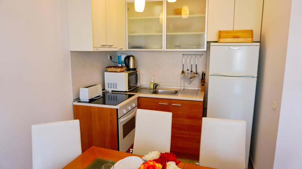 Apartment Marina Residence - Апартамент Марина Резидънс Kavarna Exterior foto