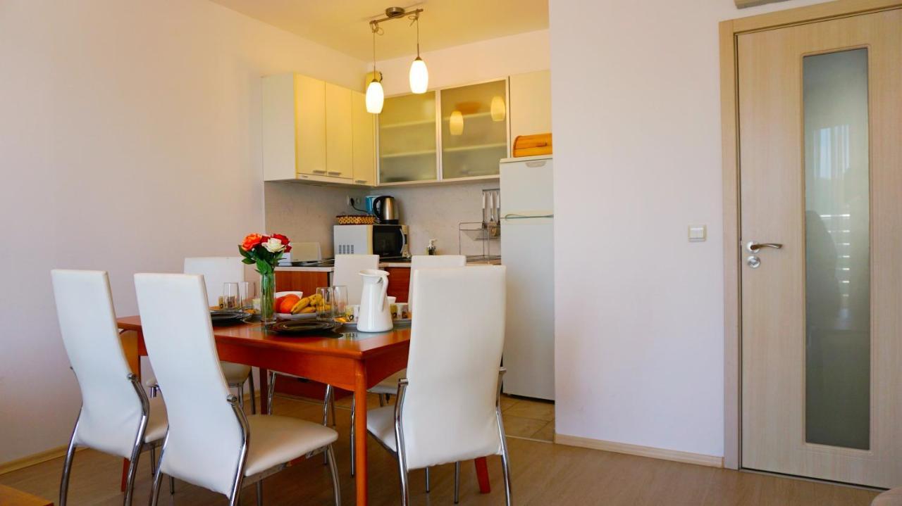 Apartment Marina Residence - Апартамент Марина Резидънс Kavarna Exterior foto